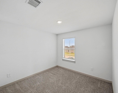 4050 Andreas Meadow Lane - Photo Thumbnail 14
