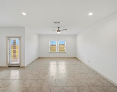 4050 Andreas Meadow Lane - Photo Thumbnail 3