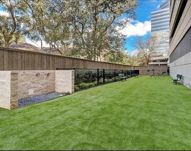 1901 Post Oak Boulevard - Photo Thumbnail 35