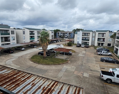 2816 S Bartell Drive - Photo Thumbnail 17