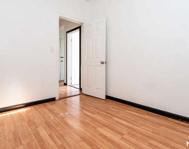 191 Graham Ave 11206 - Photo Thumbnail 19