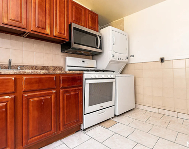 191 Graham Ave 11206 - Photo Thumbnail 5