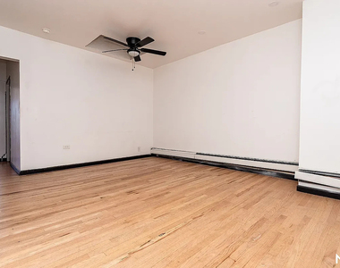 191 Graham Ave 11206 - Photo Thumbnail 9