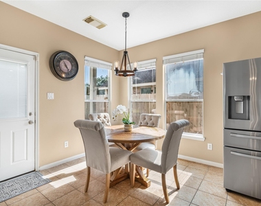 11010 S Auden Circle - Photo Thumbnail 5