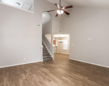 10518 Southway Bend Lane - Photo Thumbnail 1