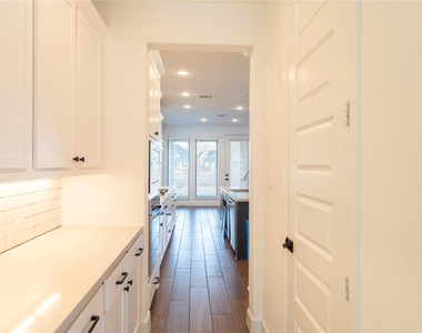 29856 Smoky Ridge Road - Photo Thumbnail 4