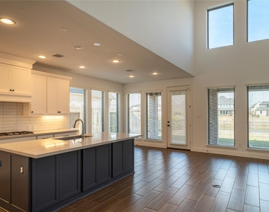 29856 Smoky Ridge Road - Photo Thumbnail 2