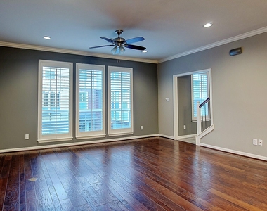 1408 W Webster Street - Photo Thumbnail 11
