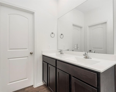 20352 Tembec Drive - Photo Thumbnail 16