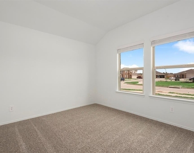 20352 Tembec Drive - Photo Thumbnail 11