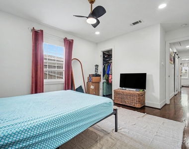 5226 Pomander Road - Photo Thumbnail 24