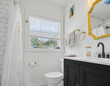 5226 Pomander Road - Photo Thumbnail 14