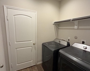 20378 Green Mountain Drive - Photo Thumbnail 5