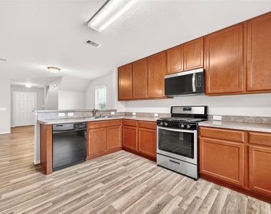 831 Coffee Mill Creek Lane - Photo Thumbnail 8