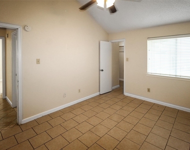 11614 Gullwood - Photo Thumbnail 11