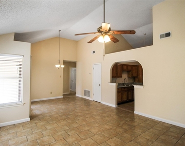 11614 Gullwood - Photo Thumbnail 3