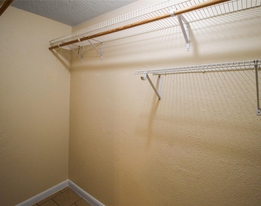 11614 Gullwood - Photo Thumbnail 15