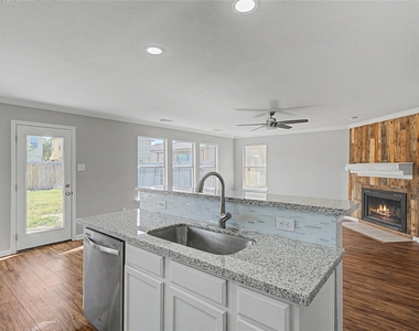11243 Wild Goose Drive - Photo Thumbnail 12