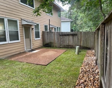 122 N N Camelia Grove Circle - Photo Thumbnail 3