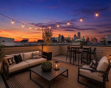 2338 Commerce Street - Photo Thumbnail 27