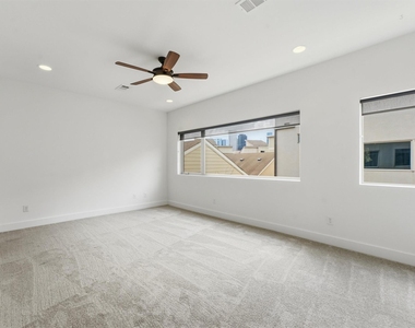2338 Commerce Street - Photo Thumbnail 20