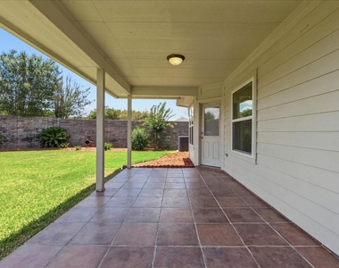 202 Pebble Walk Lane - Photo Thumbnail 24