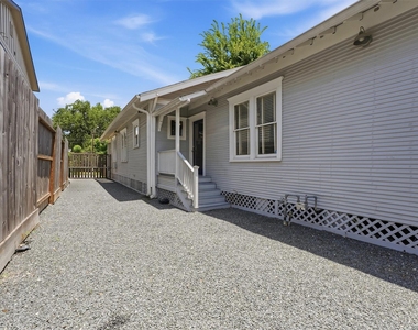 1114 Merrill Street - Photo Thumbnail 20