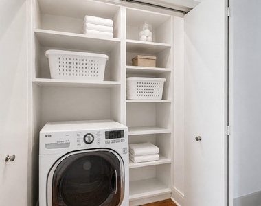 1114 Merrill Street - Photo Thumbnail 16