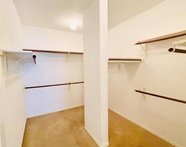6326 Bennington Springs Drive - Photo Thumbnail 13