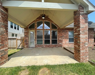 6326 Bennington Springs Drive - Photo Thumbnail 19