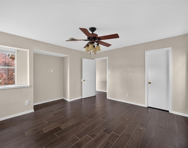 14423 Sandalfoot Street - Photo Thumbnail 13