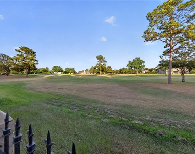 14423 Sandalfoot Street - Photo Thumbnail 26