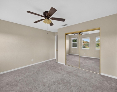 14423 Sandalfoot Street - Photo Thumbnail 19