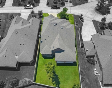 18 Garden Path Place - Photo Thumbnail 1