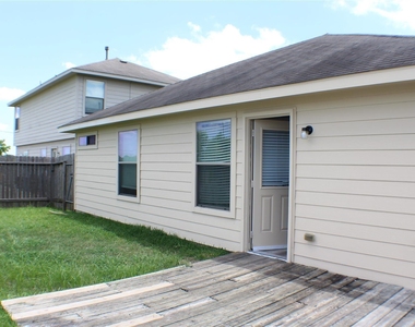 20306 Silent Vale Lane - Photo Thumbnail 9