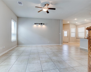 3114 Auburn Colony Court - Photo Thumbnail 3