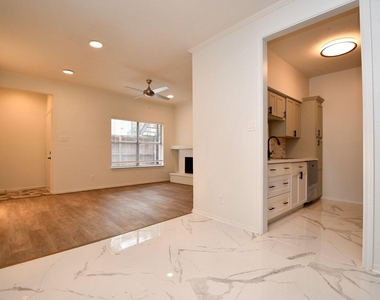720 Bering Drive - Photo Thumbnail 13