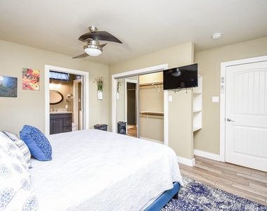 330 N Dixie Drive - Photo Thumbnail 5