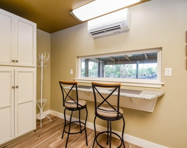 330 N Dixie Drive - Photo Thumbnail 12