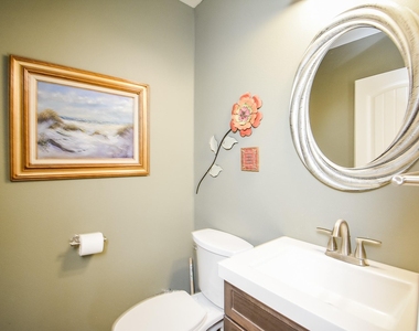 330 N Dixie Drive - Photo Thumbnail 10