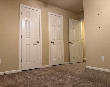 12410 Gershwin Oak Street - Photo Thumbnail 15
