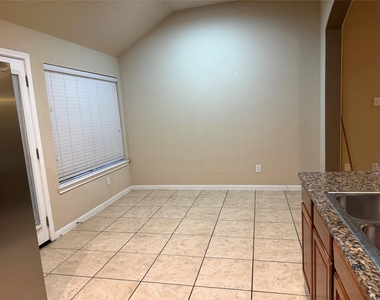 12410 Gershwin Oak Street - Photo Thumbnail 7