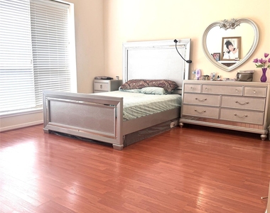 13235 Durbridge Trail Drive - Photo Thumbnail 8
