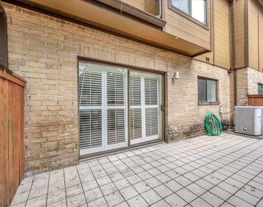11711 Memorial Drive - Photo Thumbnail 25