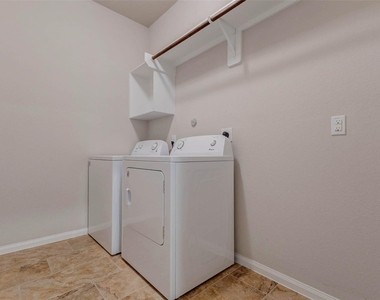 3811 Springcrest - Photo Thumbnail 17