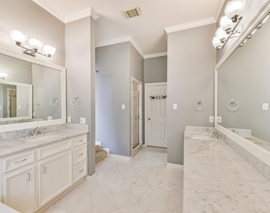 5023 Nolda Street - Photo Thumbnail 20