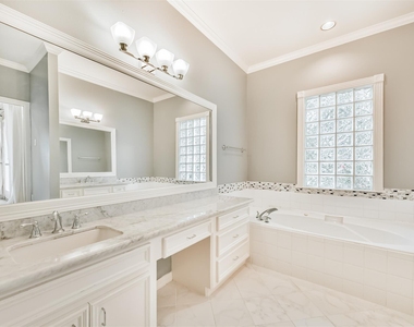 5023 Nolda Street - Photo Thumbnail 19