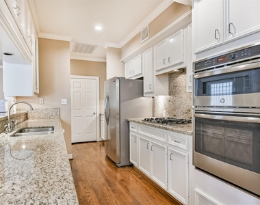 5023 Nolda Street - Photo Thumbnail 7