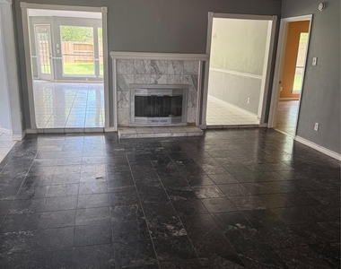 5322 Golden Stream Drive - Photo Thumbnail 4