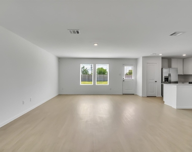 31404 Pratola Serra Cir - Photo Thumbnail 14